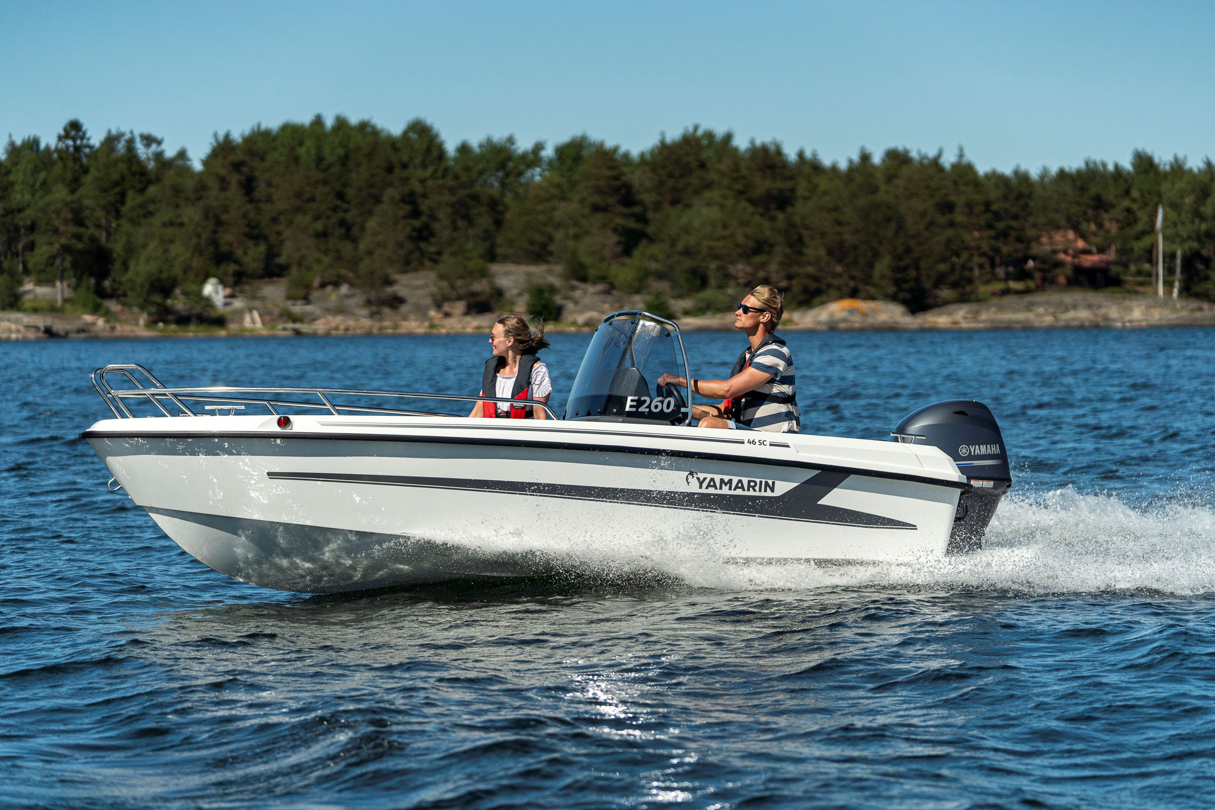 YAMARIN 46 SC 2024 motorový čln 
