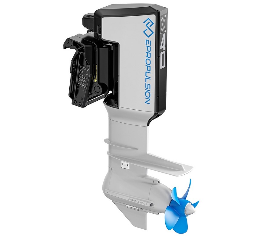 EPROPULSION X40 XL - elektromotor 40 kW/54 HP s extra dlhou nohou na diaľkové ovládanie