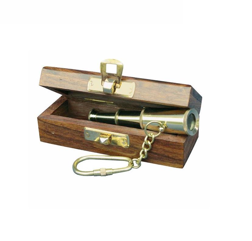 Kľúčenka - funkčný ďalekohľad v drevenej krabici