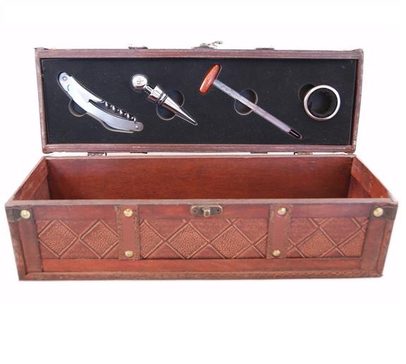 Krabica na víno s príslušenstvom