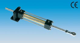 Ultraflex hydraulický valec pre zabudované motory typ CE 30