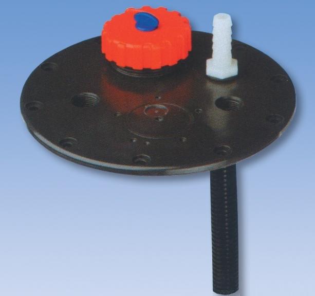 Viečko a prípojná sada na vodnú nádrž so šroubovacím uzáverom