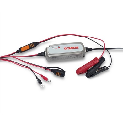 YAMAHA YEC 8 - Nabíjačka
